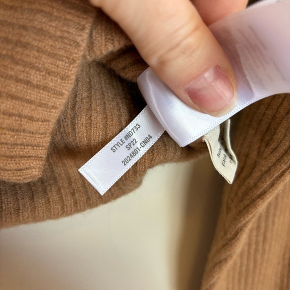 Madewell (Re)sourced Cashmere Crop Cardigan Sweater - Picture 4 of 9